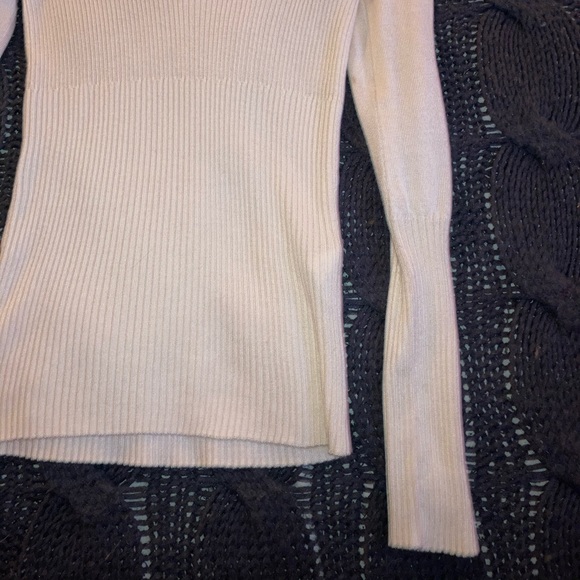 Venus Cowl neck long sleeve sweater. - Picture 4 of 6